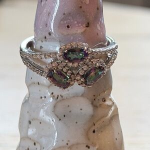 Elegant Silver and Blue/Green Swarovski Women's Ring